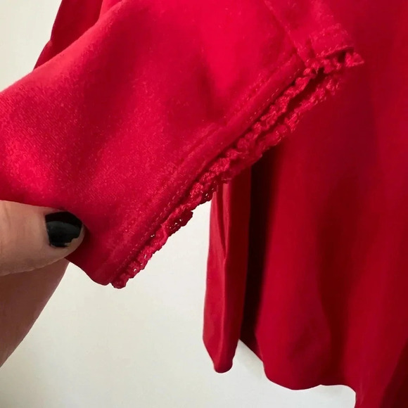 Victoria’s Secret Country Red Long Sleeve PJ Top with Snowflakes - Picture 4 of 6